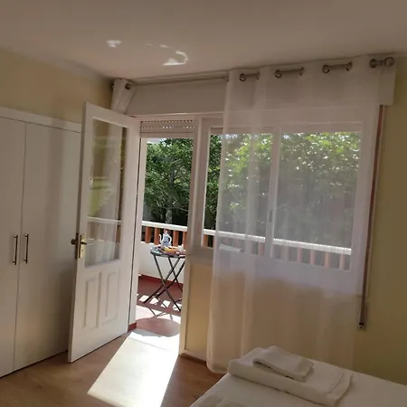 Precioso Piso En Playa America Con Jardin Privado. Apartment *